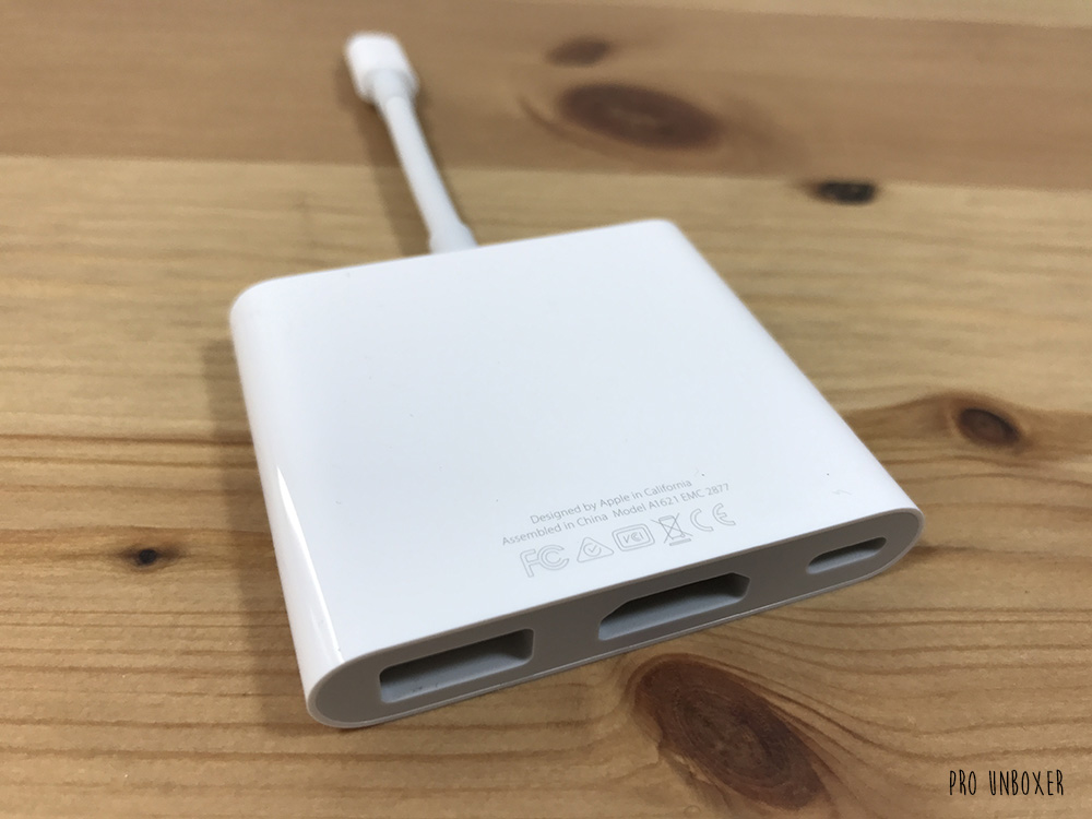 Apple USB-C Digital AV Multiport Adapter Back